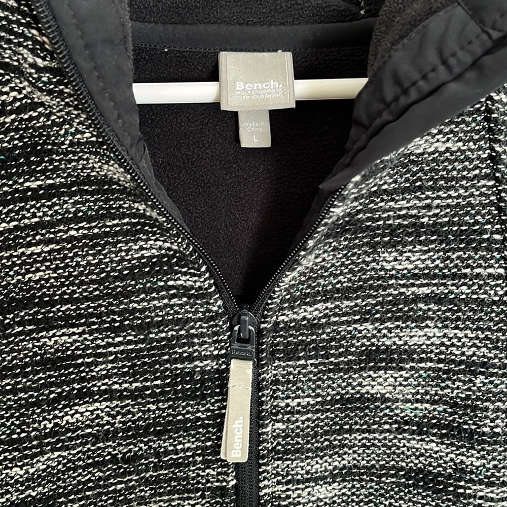 Bench Jacket - Picture 4 of 5